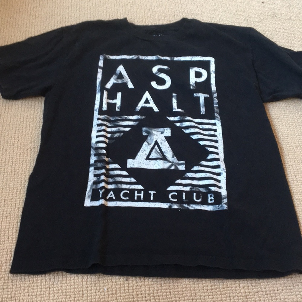 ASPHALT YACHT CLUB black tee